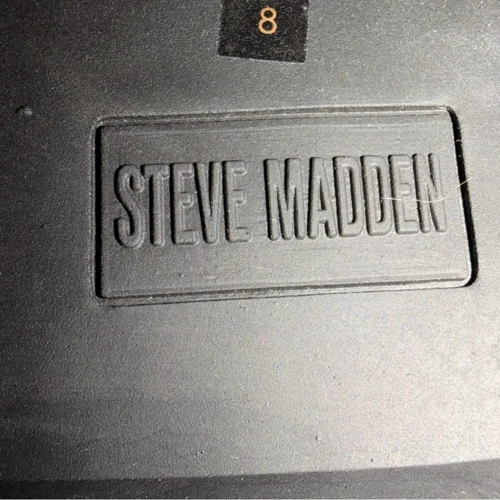 Steve Madden Buffy Black Platform Combat Boots Side Zip Vegan Leather NWOB - Picture 8 of 10